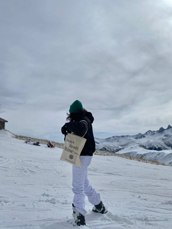 Slopes, Style & the Chicest Après-Ski